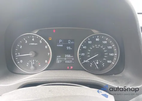 2017 Hyundai Elantra Se z USA, uszkodzony, nr VIN 5NPD74LF4HH144945